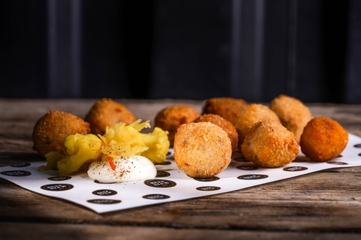 [01000002] Mac & Cheese croquette 25gr 